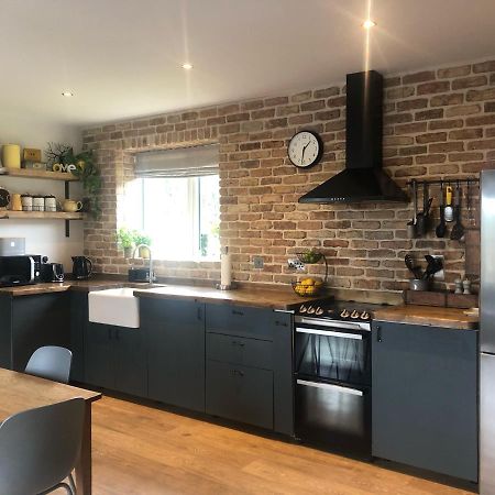 Sandyhill Guest House - Westport Buitenkant foto